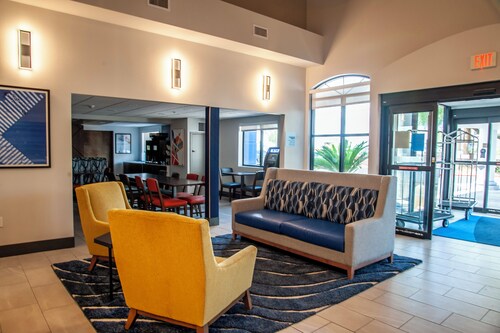 Holiday Inn Express Airport - Tucson by IHG