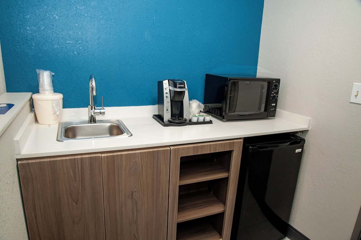 1 bedroom, desk, laptop workspace, iron/ironing board