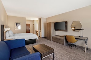 Chambre Standard, 1 très grand lit et 1 canapé-lit | Équipements de la chambre