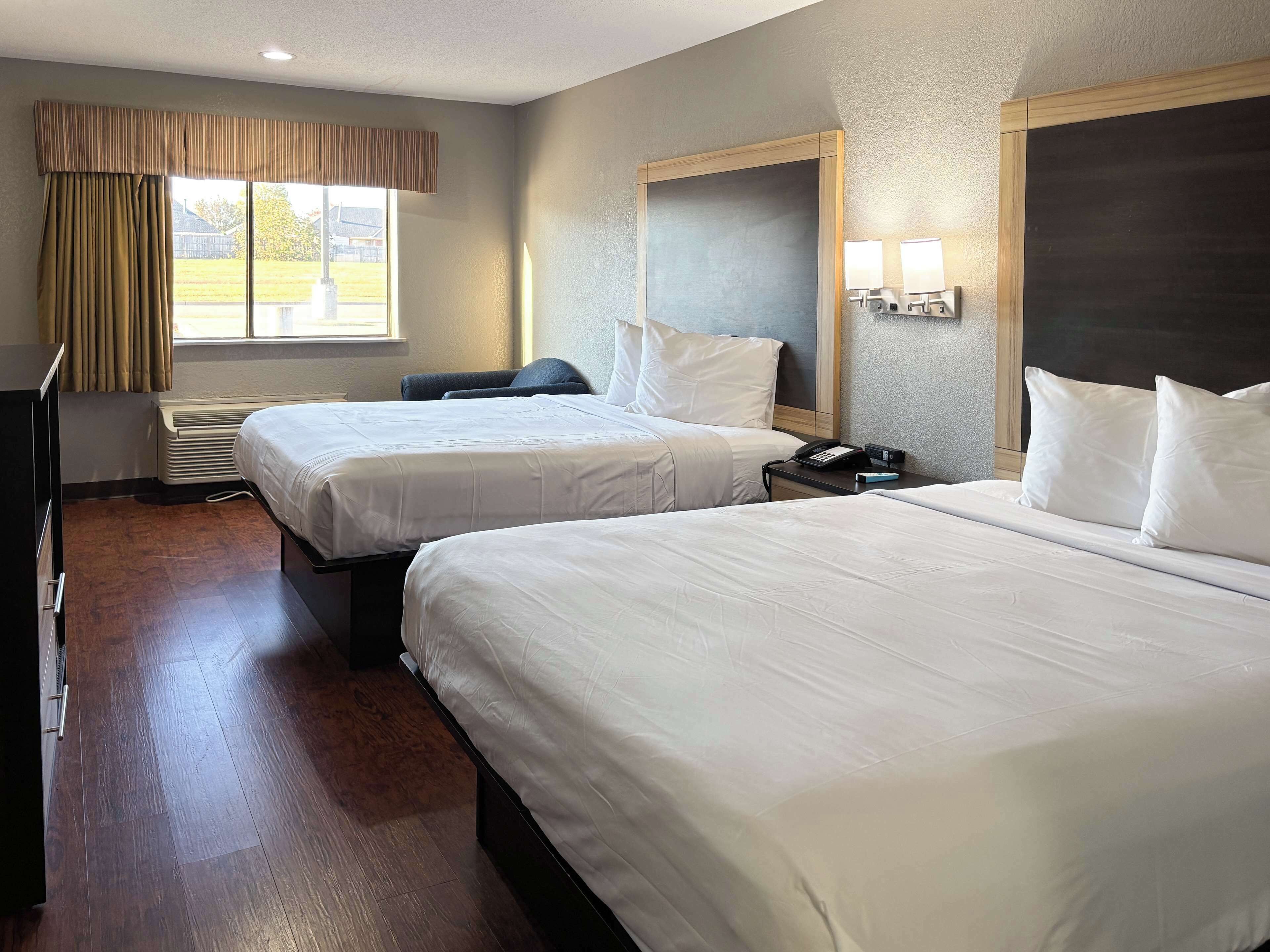 書桌、熨斗/熨衫板、免費 Wi-Fi、床單