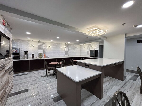 Lobby - Motel 6 Prattville, AL (Prattville)