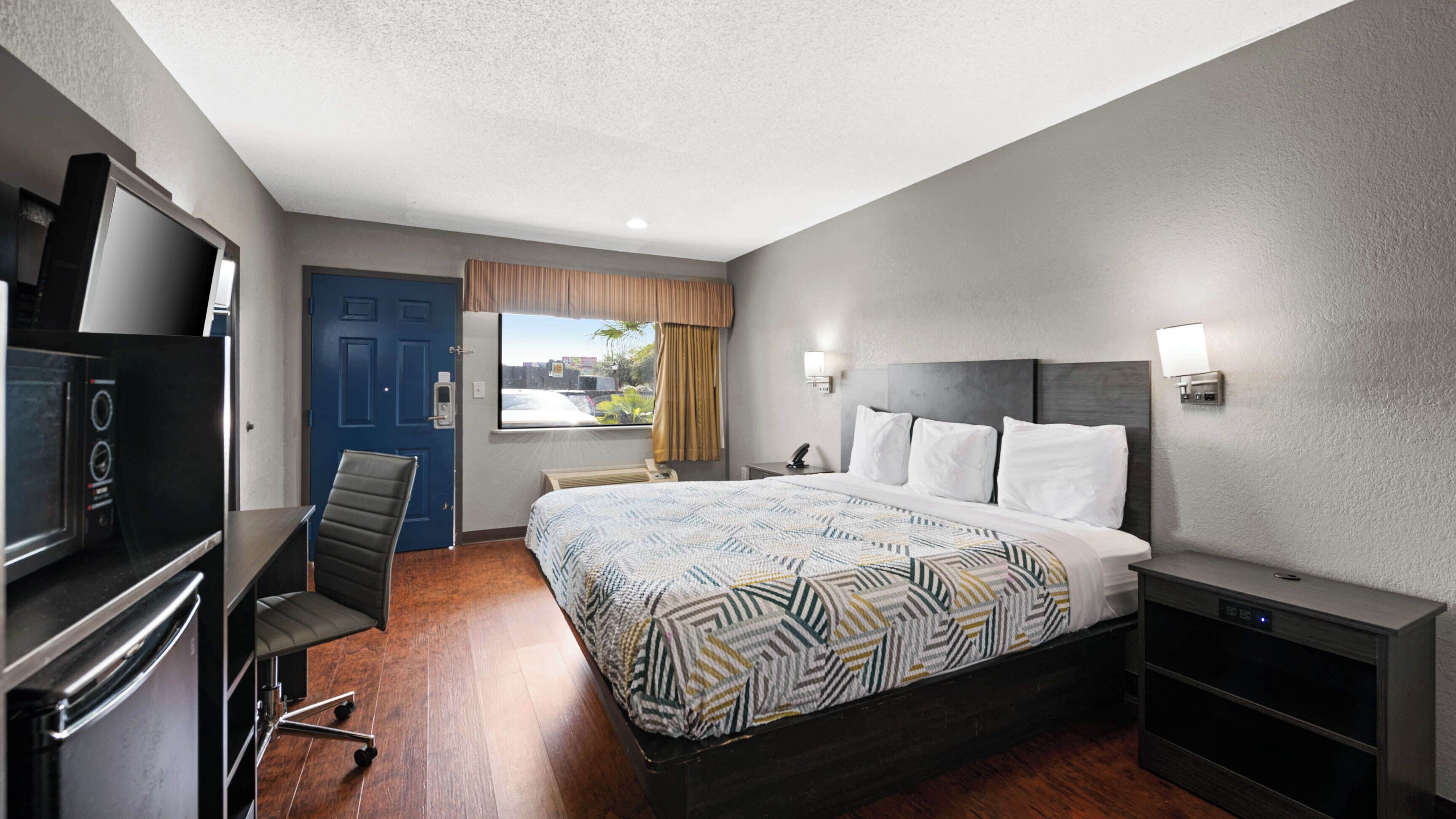 Desk, iron/ironing board, free WiFi, bed sheets