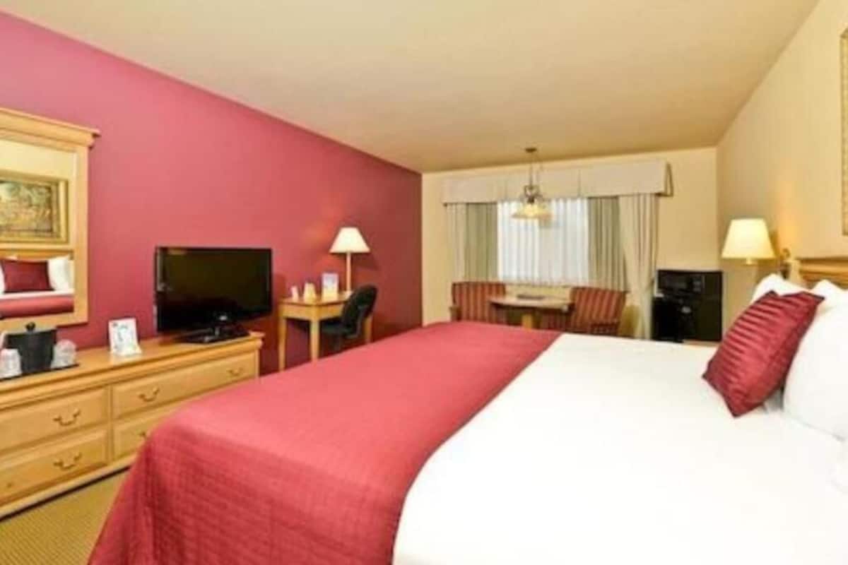Premium bedding, pillowtop beds, individually decorated