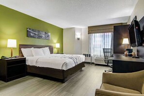 Standard Room, 1 Queen Bed, Non Smoking | Desk, blackout curtains, soundproofing, iron/ironing board - Sleep Inn near I-80 and I-94 (Lansing)