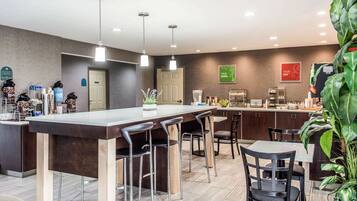 Free daily continental breakfast