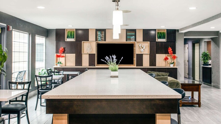 MainStay Suites Greenville Airport