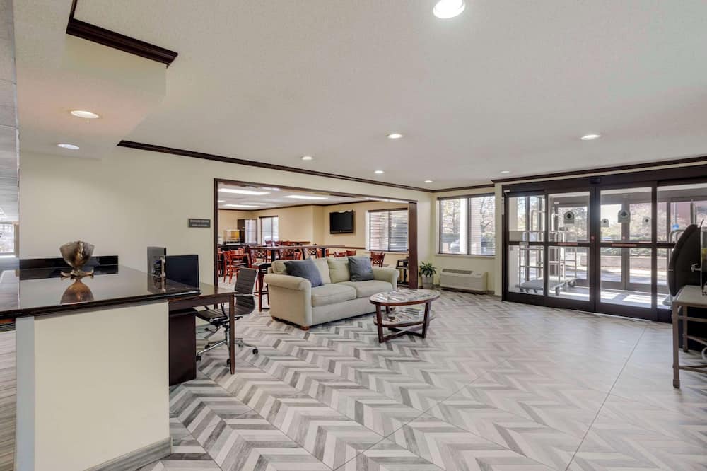 Comfort Inn & Suites Brentwood - Nashville