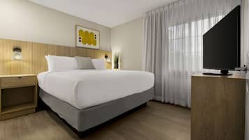 1 bedroom, desk, laptop workspace, blackout drapes