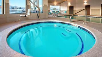 Piscine couverte