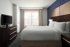In-room safe, desk, laptop workspace, iron/ironing board - Residence Inn By Marriott Las Vegas/Green Valley (Henderson)