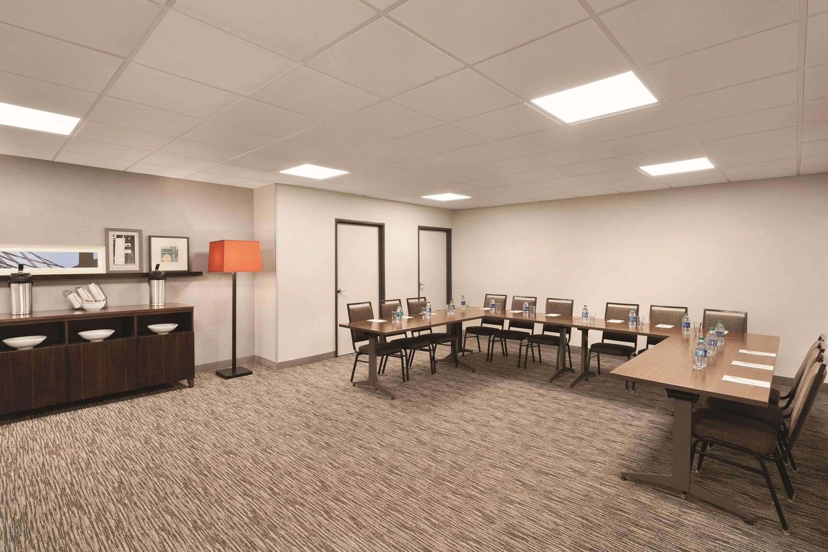 Photo - Country Inn & Suites by Radisson, Savannah Midtown, GA