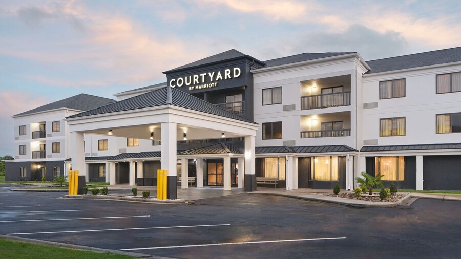 Courtyard by Marriott Florence