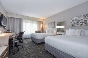 Premium bedding, in-room safe, desk, laptop workspace - Courtyard by Marriott Charlotte/Matthews (Matthews)