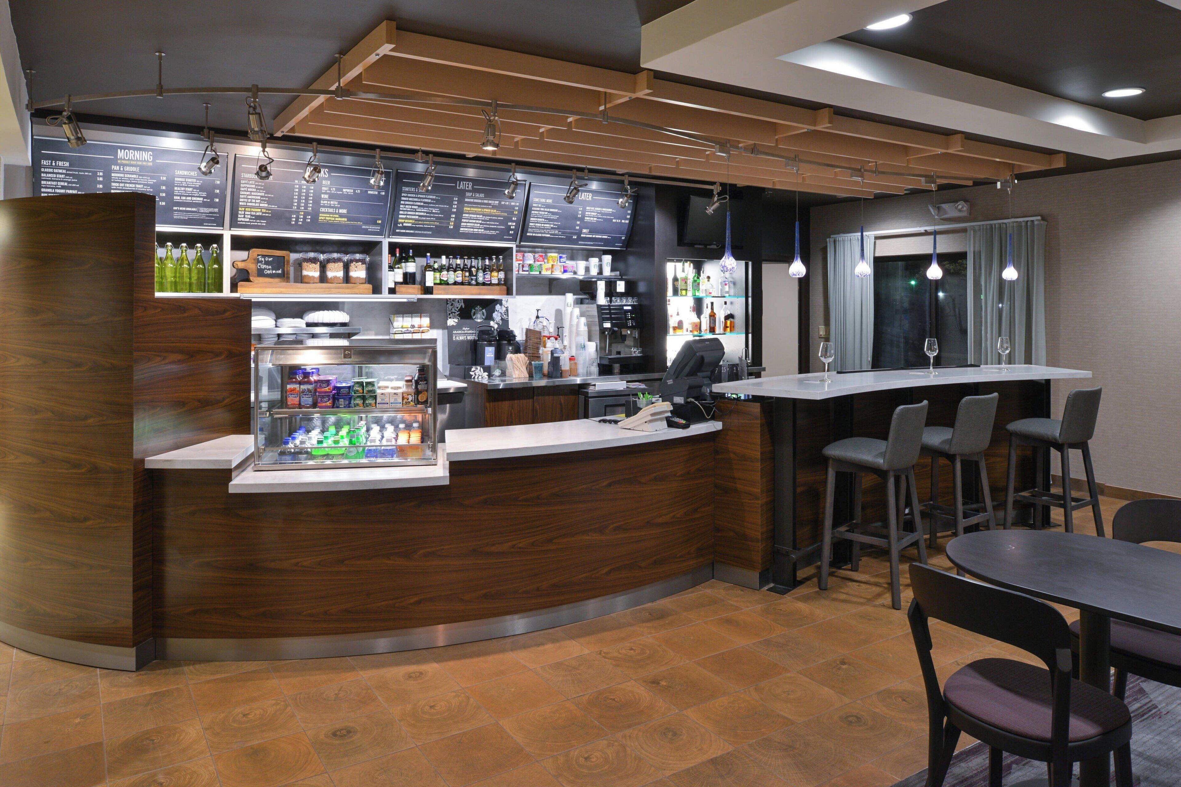 breakfast and dinner served, american cuisine