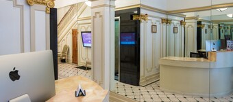 Union Square Plaza Hotel
