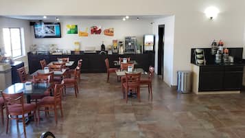 Free daily full breakfast