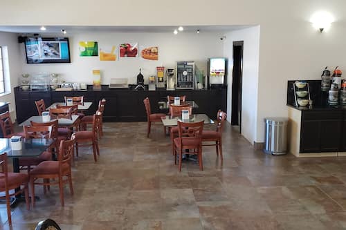 Free daily full breakfast