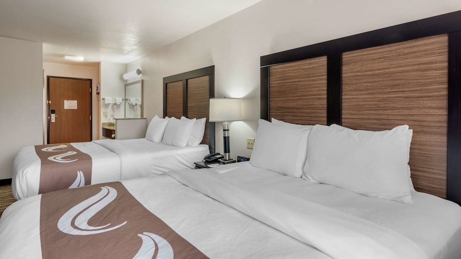 Quality Inn & Suites