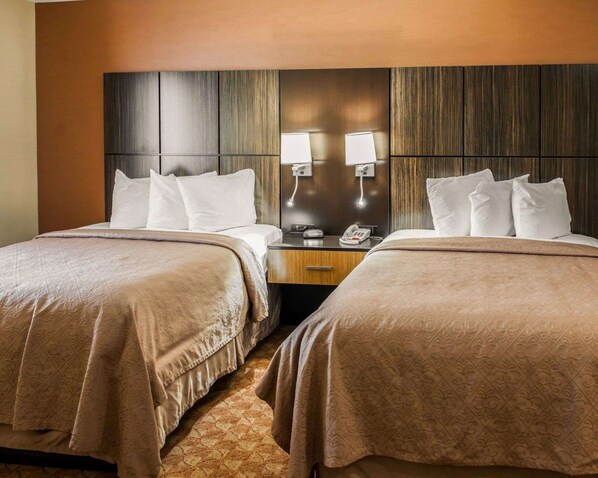 Cubrecamas, colchones con pillow-top y cortinas blackout 