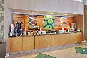 Déjeuner à emporter gratuit tous les jours
