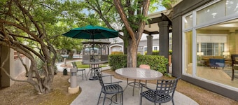 La Quinta Inn & Suites by Wyndham Albuquerque West