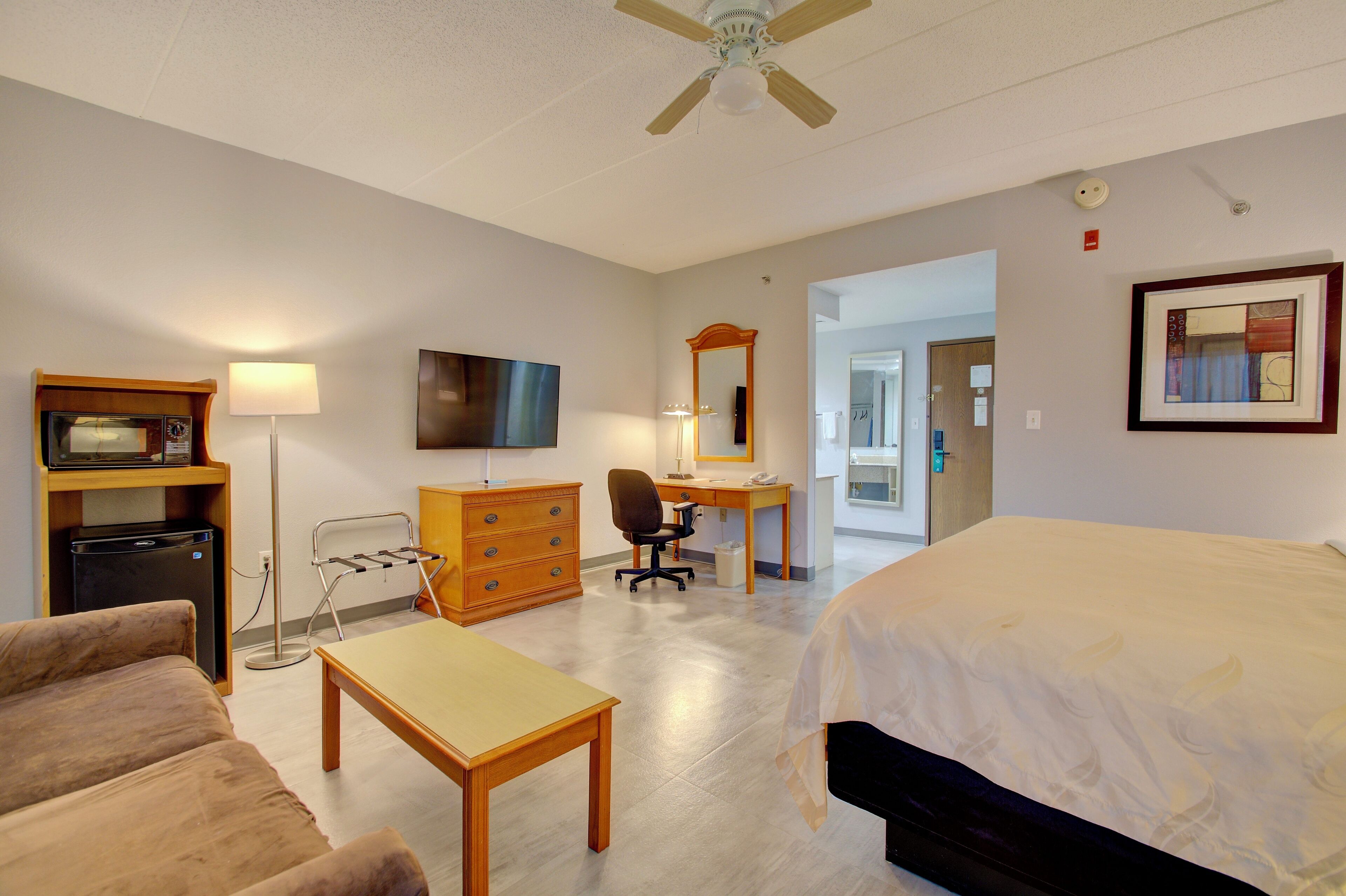 suite, 1 king bed with sofa bed, non smoking | premium bedding, laptop workspace, soundproofing, iron/ironing board