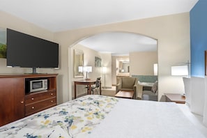 Suite, 1 King Bed, Smoking, Refrigerator & Microwave (with Sofabed)