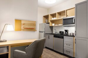 Room amenity - Candlewood Suites Dixon by IHG (Dixon)