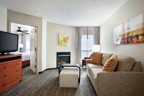 Suite, One King Bed, Non-Smoking | Premium bedding, desk, iron/ironing board, free cribs/infant beds