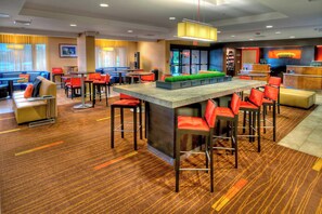 American cuisine - Courtyard by Marriott Burlington (Burlington)