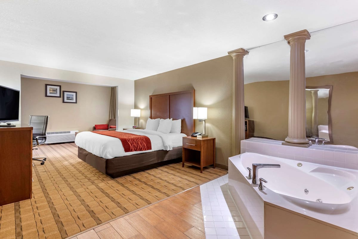 premium bedding, pillow-top beds, desk, blackout curtains
