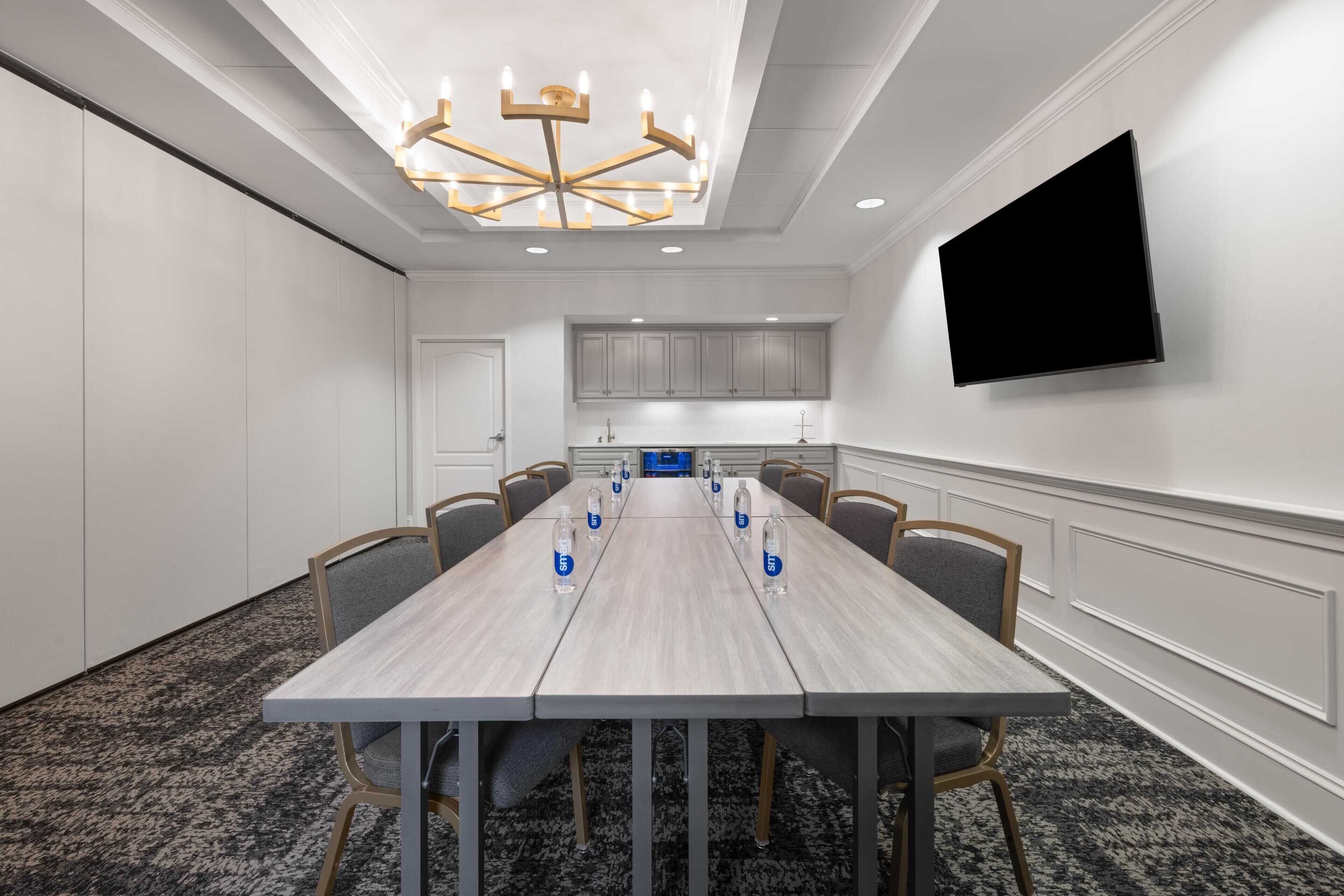 Photo - Hampton Inn & Suites South Park at Phillips Place