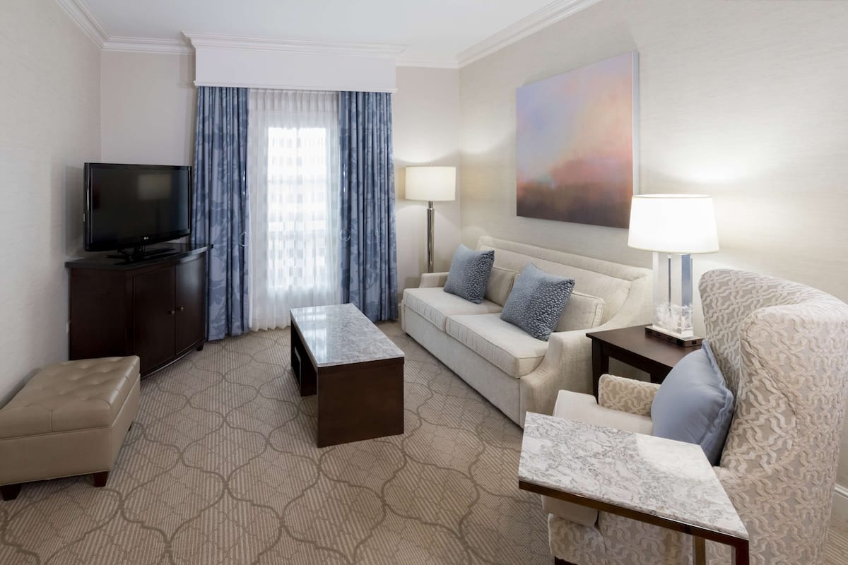 Suite, 1 King Bed, Accessible, Non Smoking | 1 bedroom, in-room safe, desk, laptop workspace