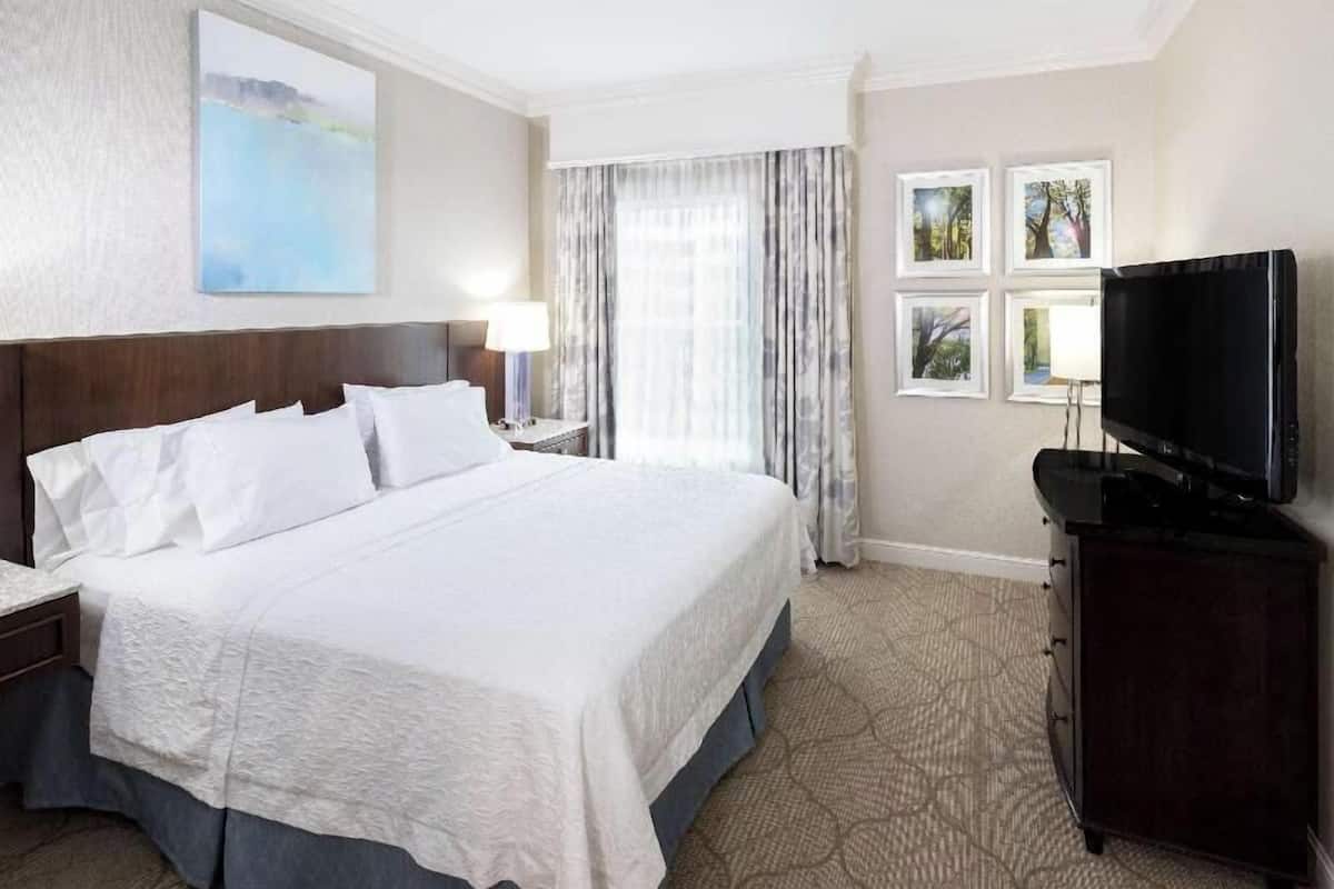 In-room safe, desk, laptop workspace, blackout drapes