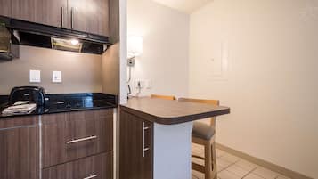 Fridge, microwave, coffee/tea maker