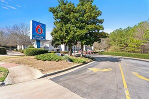 Front of property - Studio 6 Duluth, GA - Atlanta - Gwinnett Place (Duluth)