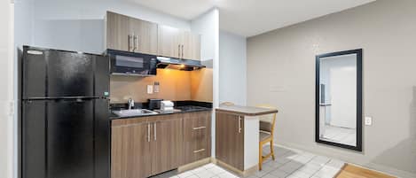 Fridge, microwave, coffee/tea maker