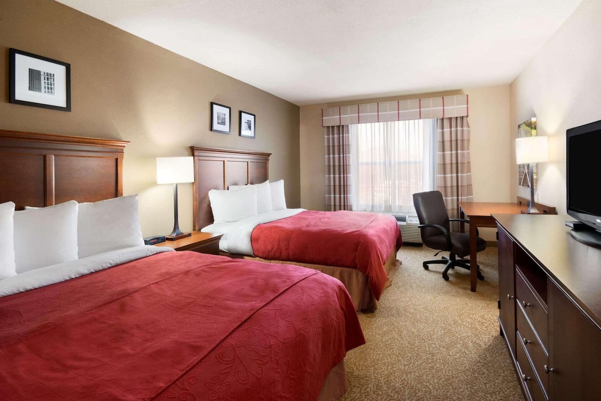 1 bedroom, premium bedding, down duvets, pillow-top beds