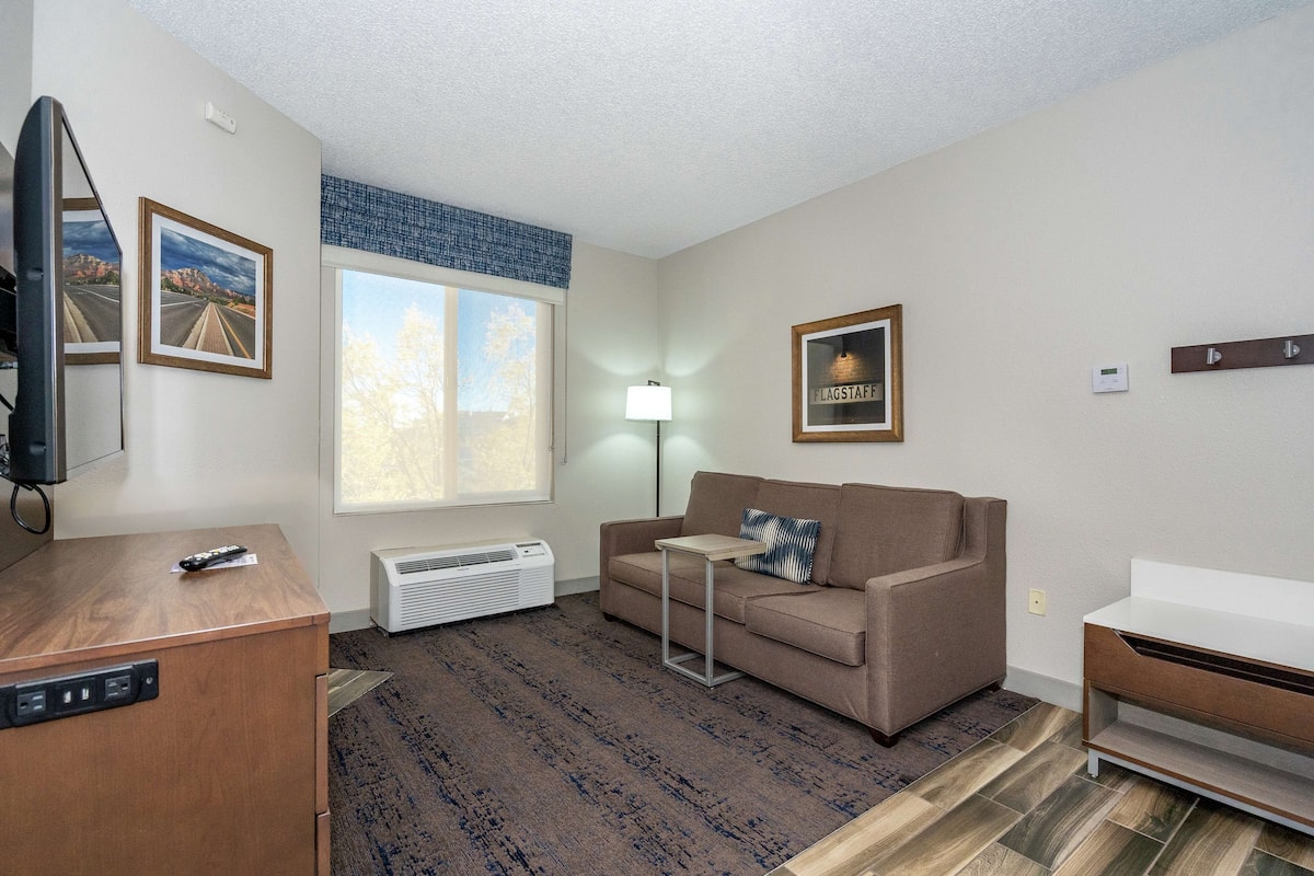 1 bedroom, premium bedding, blackout drapes, iron/ironing board