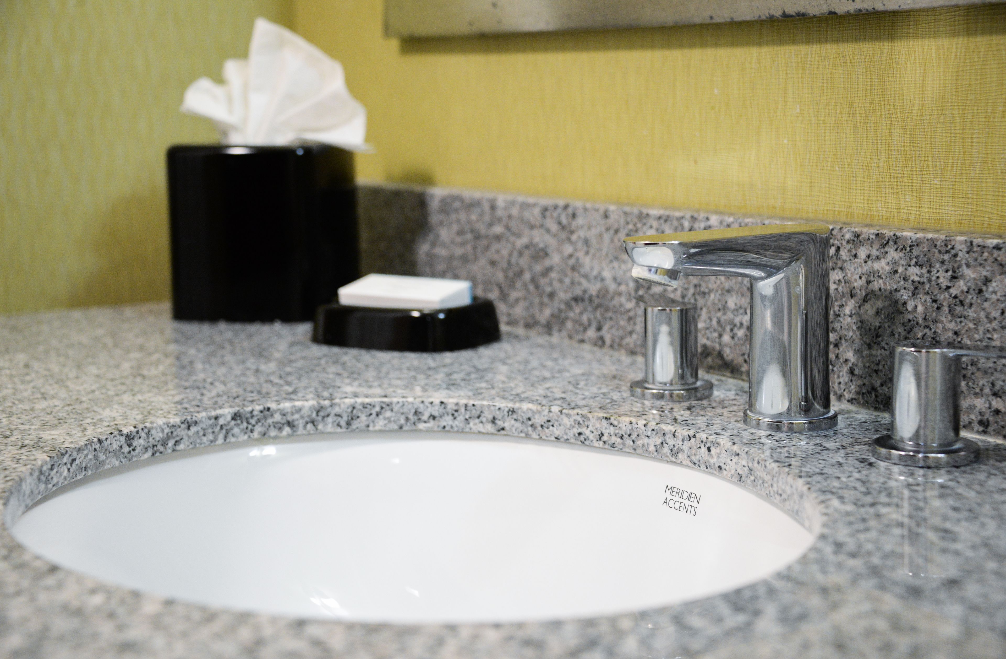 room, 1 king bed with sofa bed, non smoking | bathroom | combined shower/bathtub, free toiletries, hair dryer, towels