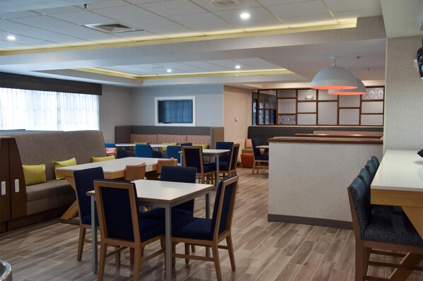 Colazione a buffet inclusa, servita tutte le mattine 