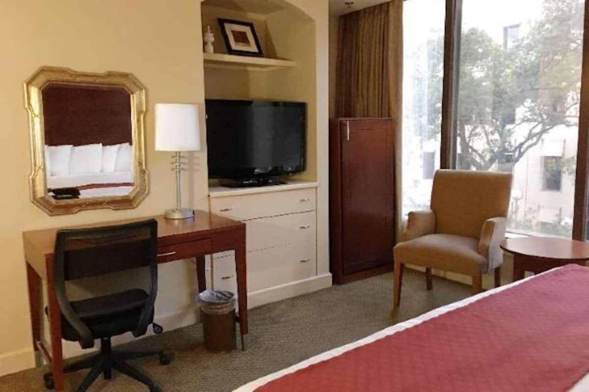 Premium bedding, pillow-top beds, in-room safe, desk