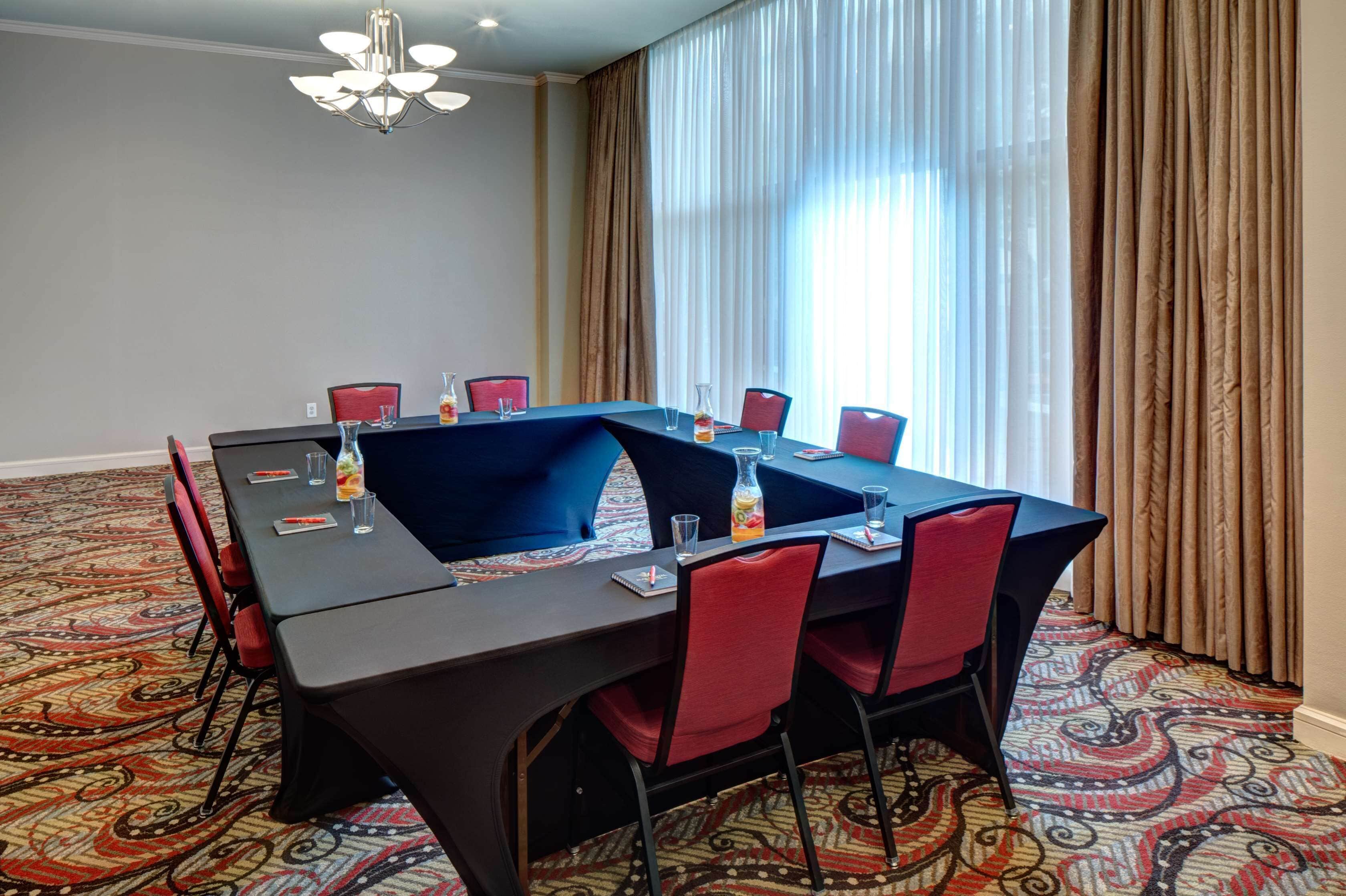 Photo - Blake Hotel New Orleans, BW Signature Collection