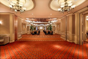 Hallway - Avalon Hotel (New York)