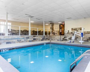 Indoor pool, pool loungers