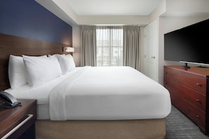 In-room safe, desk, laptop workspace, blackout curtains