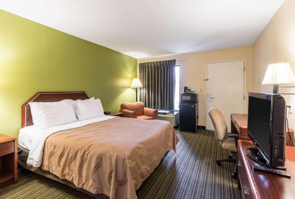 In-room safe, iron/ironing board, rollaway beds, free WiFi
