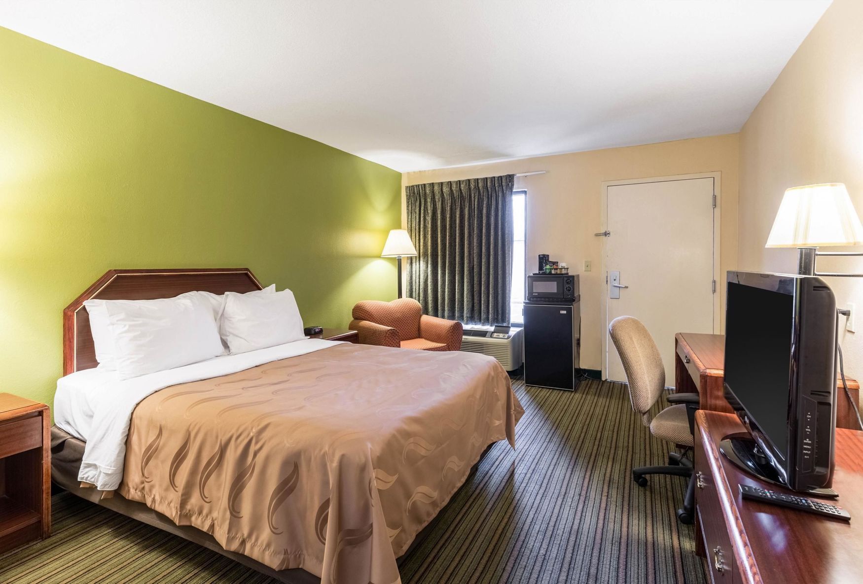 In-room safe, iron/ironing board, rollaway beds, free WiFi