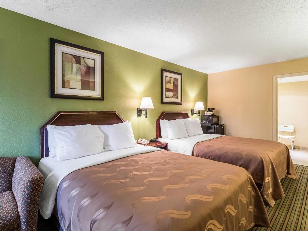 In-room safe, iron/ironing board, rollaway beds, free WiFi