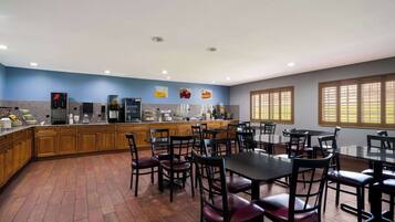 Free daily continental breakfast